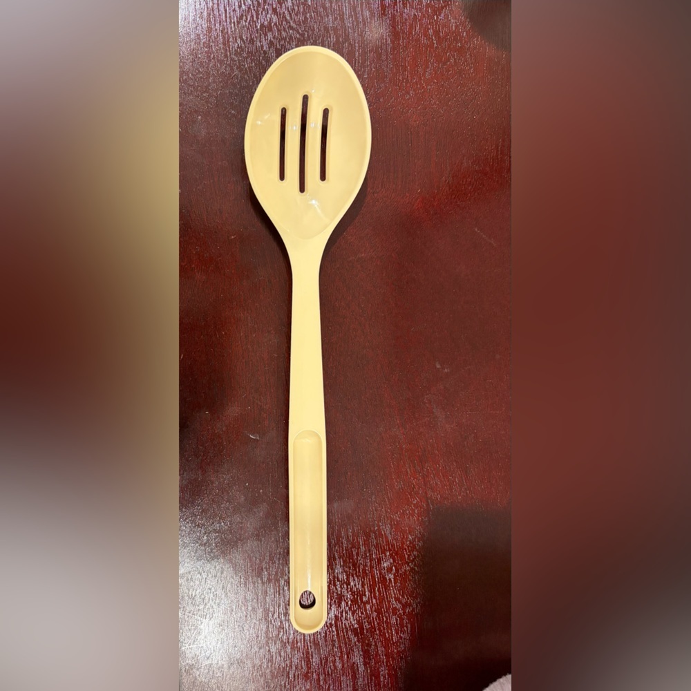 Vintage Tupperware 12” Slotted Spoon Beige Kitchen Utensil Retro